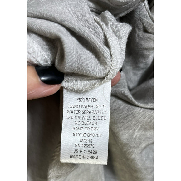 Entro Faux Gray Marble Wrap Dress Short Flutter Sleeve Size Medium New - Picture 11 of 12